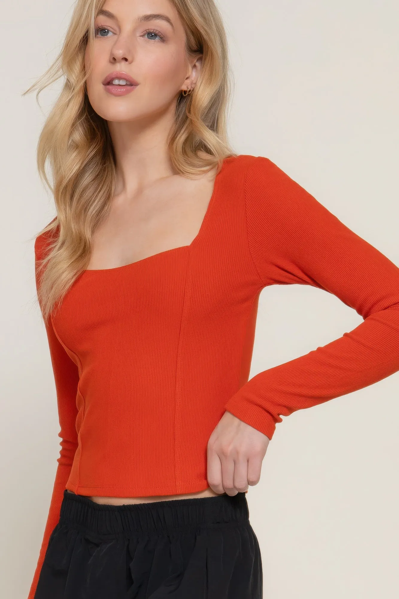 Long sleeve sweetheart neck seam detail knit top